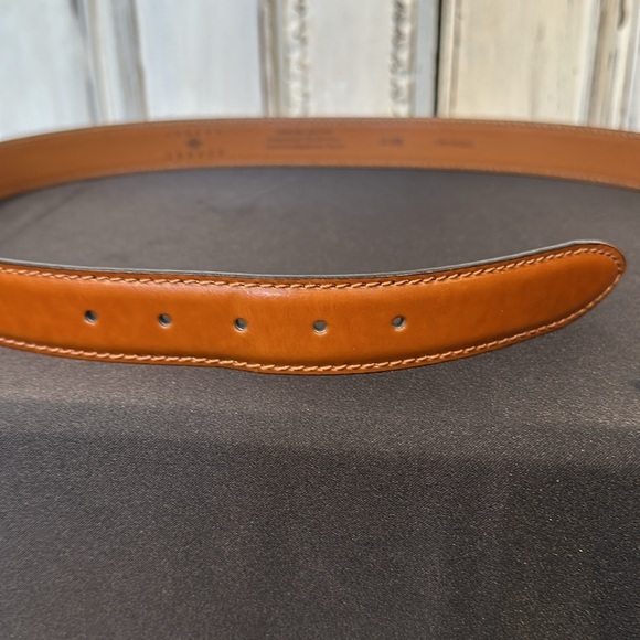 Men’s Joseph Abboud Genuine Leather Made in Italy Brown Belt Size 42 - Picture 2 of 6